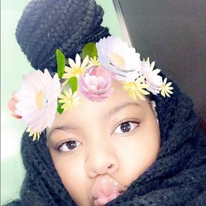 Meet your Posher, Denise